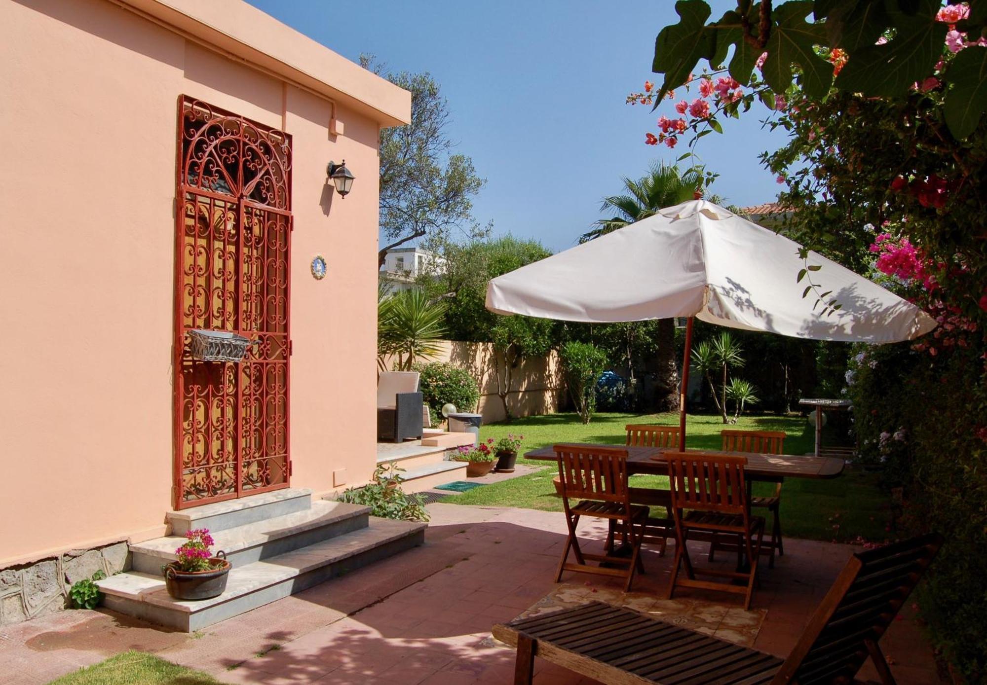 At Fourth Hotel Cagliari Ngoại thất bức ảnh
